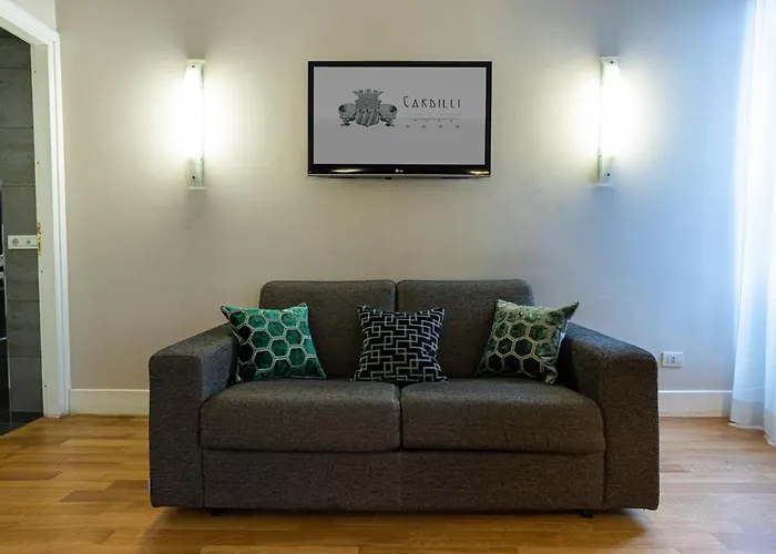 Cardilli Luxury Oda ve Kahvaltı 4*