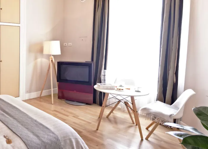 Cardilli Luxury Oda ve Kahvaltı Roma